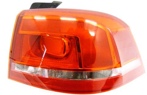 Articolo 2W71H - FANALE P/SX EST VW PASSAT 10/10>
