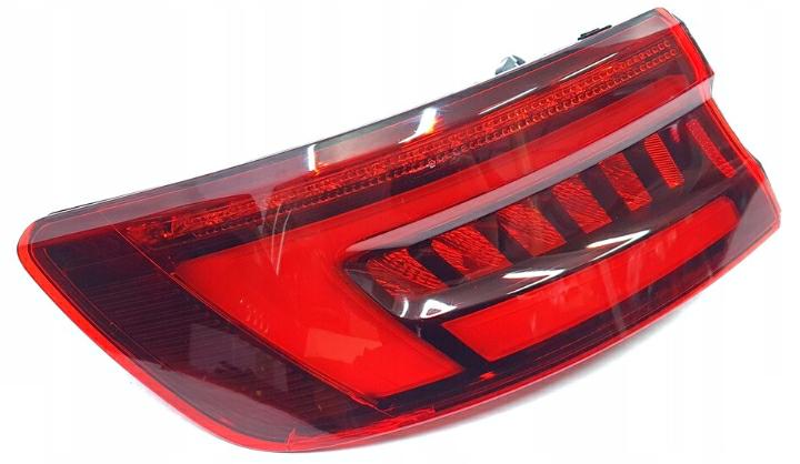 Articolo 656GM - FANALE P/SX EST A LED AUDI A4 08/17>