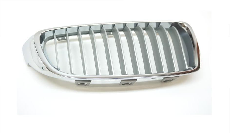 Articolo 678KV - GRIGLIA A/DX CROM-GRIGIA BMW SERIE 4 F32-F33-F34 01/13> MODERN