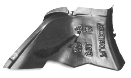 Articolo 80Y7R - LOCARO A/DX PARTE ANT INF VW GOLF 3 11/91>09/97VENTO 09/92>08/98