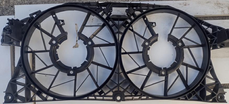 Articolo 8GWV5 - SCATOLA VENTOLA MERCEDES VITO-VIANO 10/10>