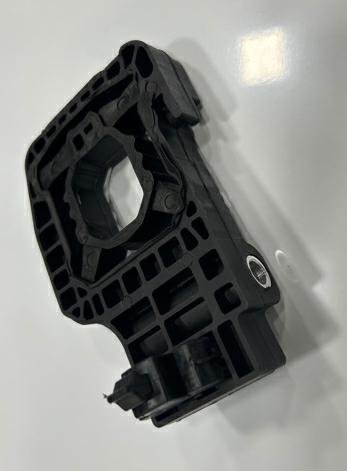 Articolo K1CQK - STAFFA RAD DX BMW SERIE 5 G30-G31 01/16>