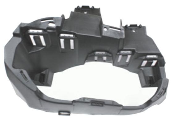 Articolo K6FDG - SUPP CORNICE MARMITTA DX MERC CLA C118-X118 SHOOTINGBRAKE 23>