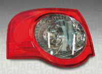 Articolo QBD3C - FANALE P/SX EST A LED VW PASSAT VARIANT 04/05>