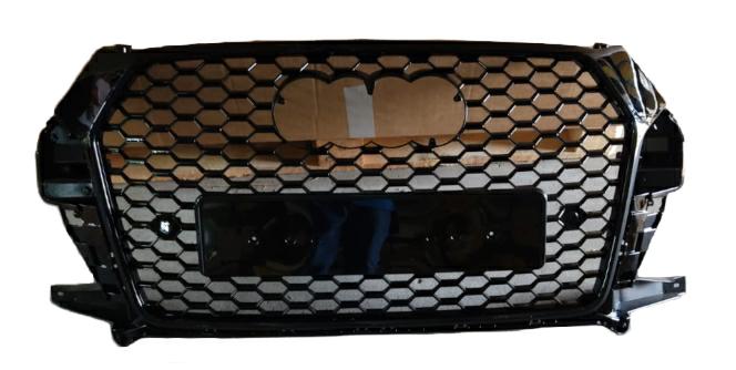 Articolo QV0PY - GRIGLIA A NIDO D'APE C/SENS NERA LUCIDA AUDI Q3/RSQ3 11/14>