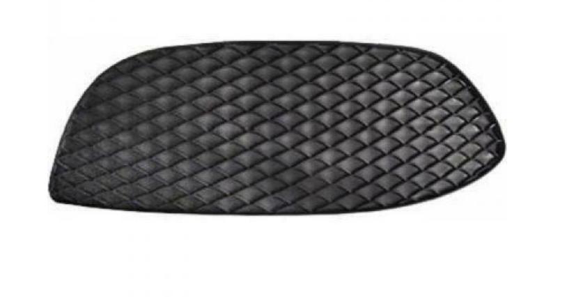 Articolo QXXT5 - GRIGLIA P/TI A/DX MERCEDES CLASSE C W205 12/13>