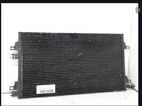 Articolo R0VBD - CONDENSATORE RENAULT LAGUNA II (BG0)