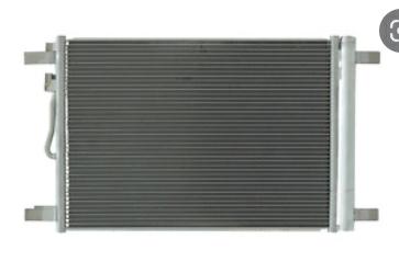 Articolo X4K4V - CONDENSATORE AUDI A3 Q2 TT