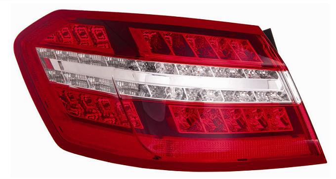 Articolo Z77RV - FANALE P/SX EST A LED MERCED CLASSE E W212 05/09> AVANTG